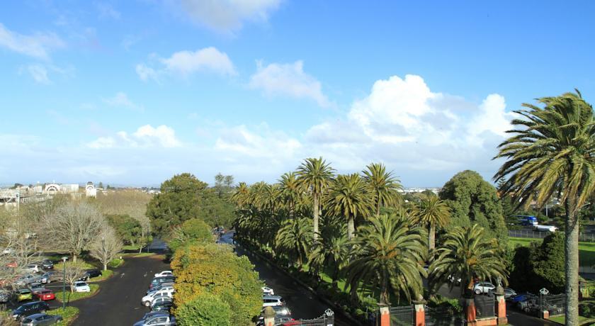 Отель Novotel Auckland Ellerslie