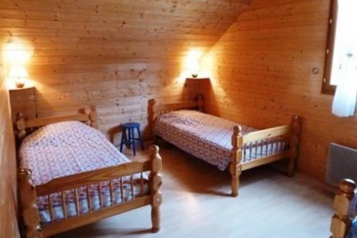 Отель Holiday Home Denise Le Menil
