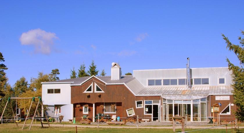 Отель Hôtel Le Refuge