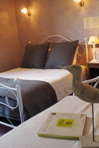 Отель Auberge De L'ecole