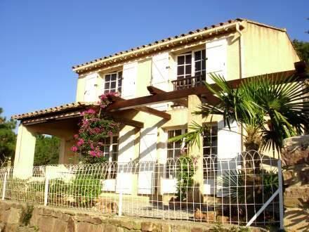 Отель Holiday Home Galline Agay