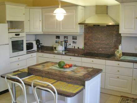 Апартаменты Holiday Home Maison Loin St Raphael