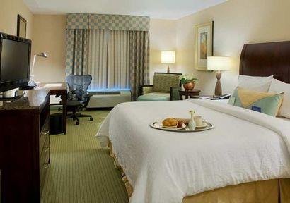 Отель Hilton Garden Inn Mobile West