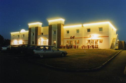 Отель Hotel Le Chavanon
