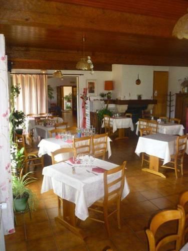 Отель Hôtel La Peupleraie