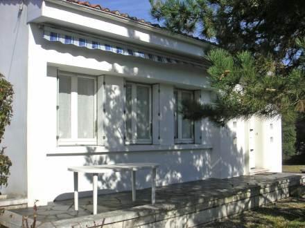 Апартаменты Holiday Home Baillet Royan