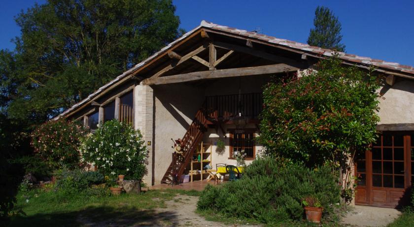 Хостел Le Grangé
