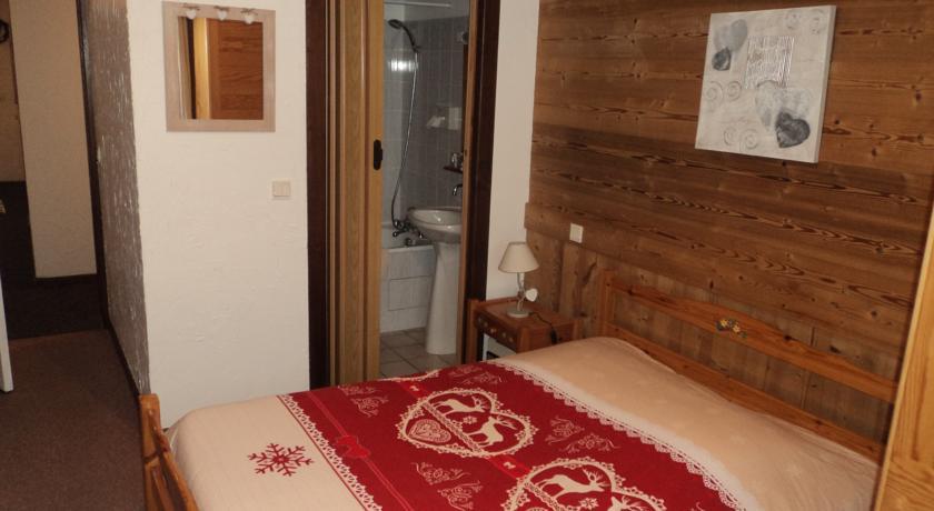 Отель Hôtel la Cascade