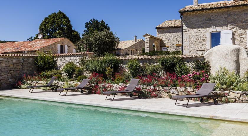 Апартаменты Domaine d'Aubignane