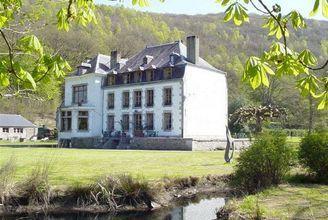 Отель Holiday Home Vireuxwallerand