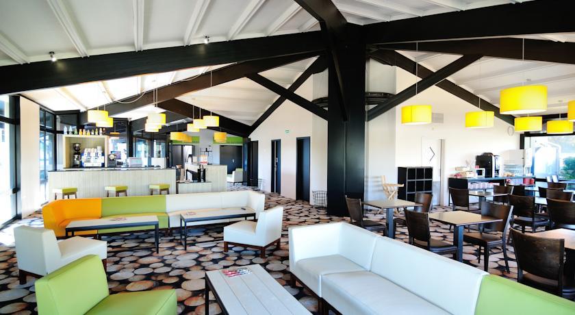 Отель Relais Fasthotel "La Couchée" Avignonet