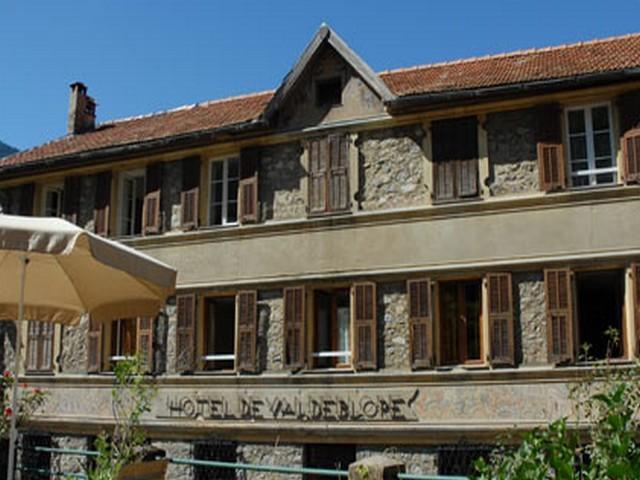 Отель Hôtel de Valdeblore