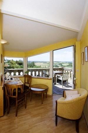 Отель Auberge Du Poids Public