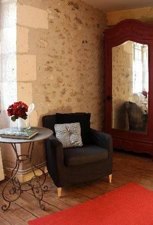 Отель Le Clos des Sources