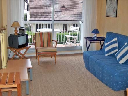 Апартаменты Apartment Les Tilleuls Houlgate