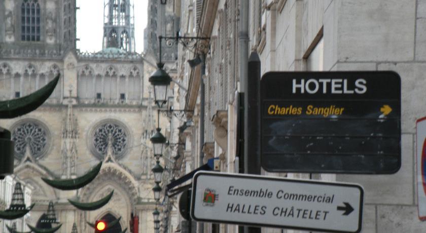Отель Le Charles Sanglier