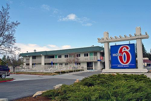 Отель Motel 6 South Lake Tahoe