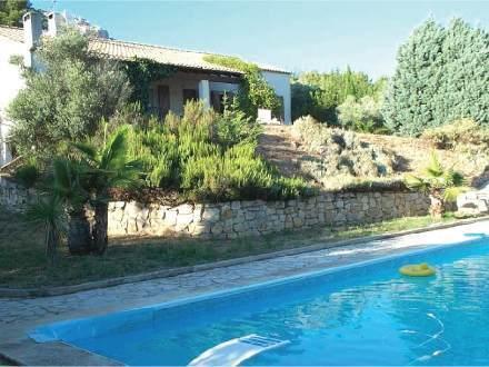 Вилла Holiday Home Des Romarins La Bouilladisse
