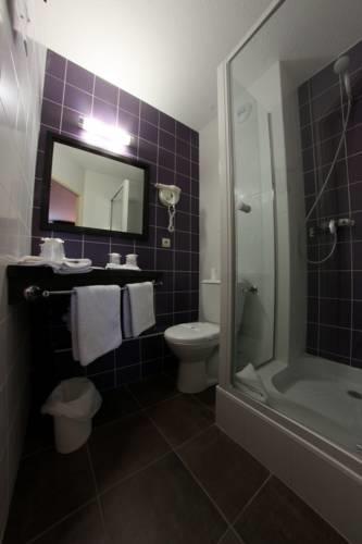 Отель Kyriad Chambery - La Ravoire