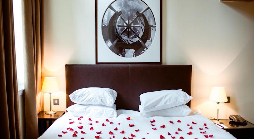 Отель Grey Street Hotel