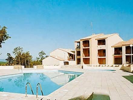 Отель Holiday Home Cyprines I St Vallier-de-Thiey