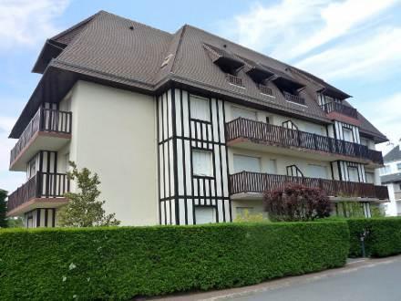 Апартаменты Apartment Le Racing Blonville sur Mer