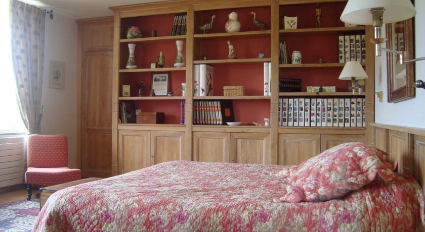 Мини-отель Chambres d'Hôtes du Hameau Les Brunes
