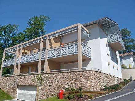 Апартаменты Apartment Les demeures de Brindos Anglet