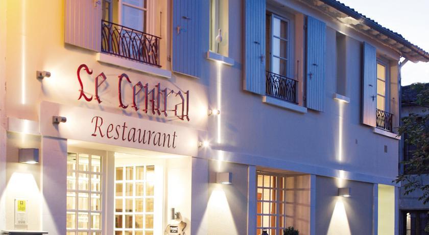 Отель Le Central