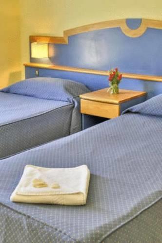 Отель Primera Hotel