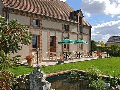 Отель Logis Hotel Le Nuage
