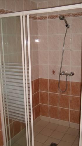 Отель Auberge Les Muriers