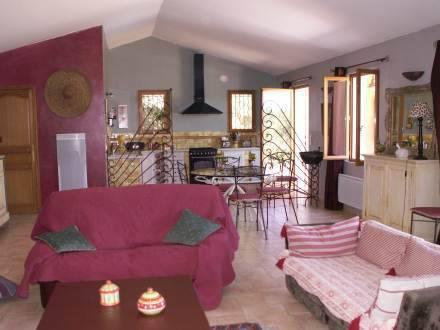 Апартаменты Holiday Home Les Vignes Roussillon