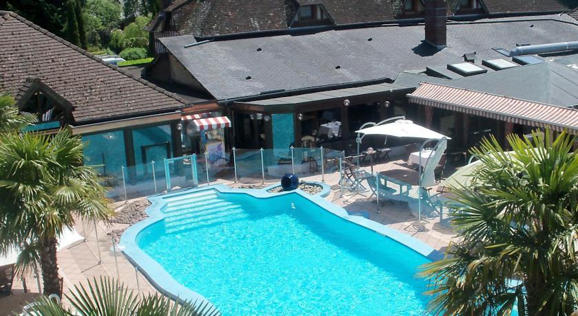 Отель Le Clos Deauville Saint Gatien