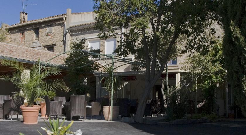 Отель Logis Auberge Côté Jardin