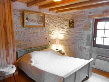 Апартаменты Holiday Home Maison Bonneval Chapelle aux Saints