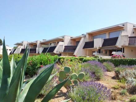 Апартаменты Apartment Le Louvens Saint Aygulf