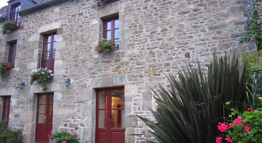 Отель Holiday Home Le Repos Plouer Sur Rance