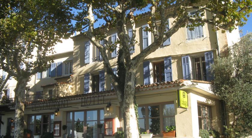 Отель Hotellerie de l'Esplanade