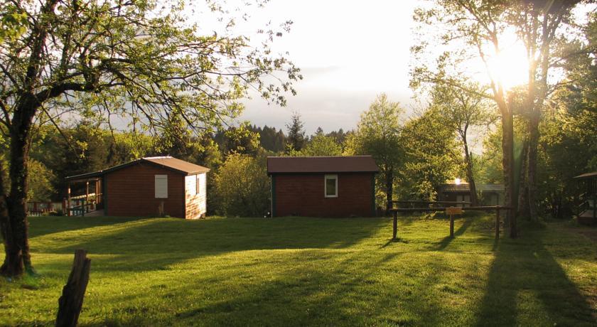 Отель Camping Auberge les Myrtilles