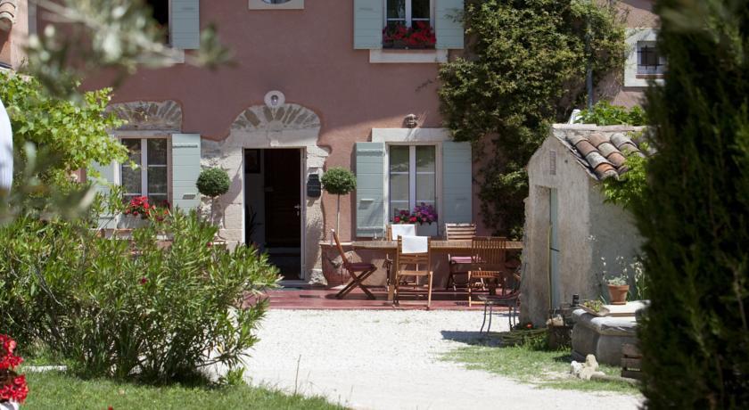 Апартаменты Amour Provence