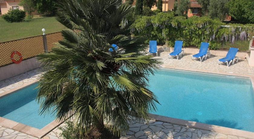 Апартаменты Résidence Le Clos des Oliviers
