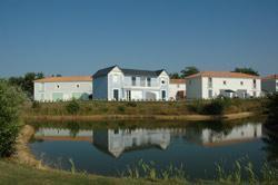Отель Madame Vacances Le Domaine Des Fontenelles
