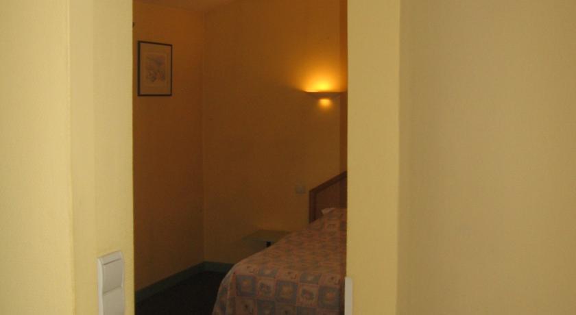 Отель Hotel Le Gehan