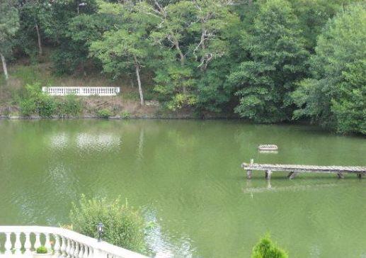 Отель Les Etangs de Guibert