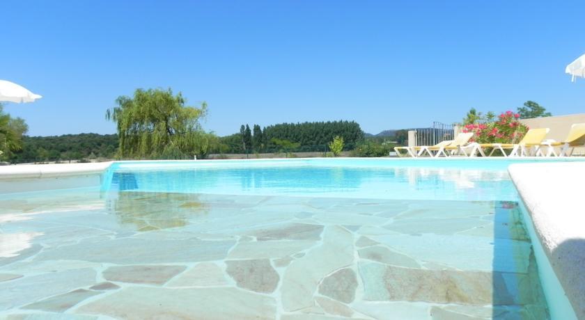 Отель La Bastide d'Iris