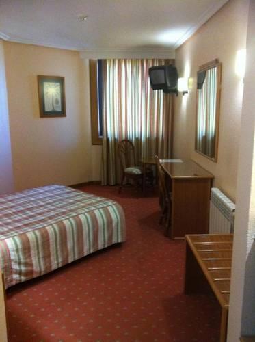 Отель Hotel Lusitano