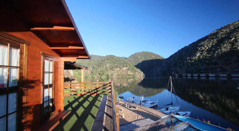 Гостевой дом Douro Fluvina Yachts & Chalets