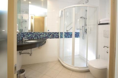 Отель Holiday Inn Express Reggio Emilia