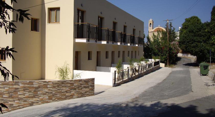 Апартаменты Andris Heights